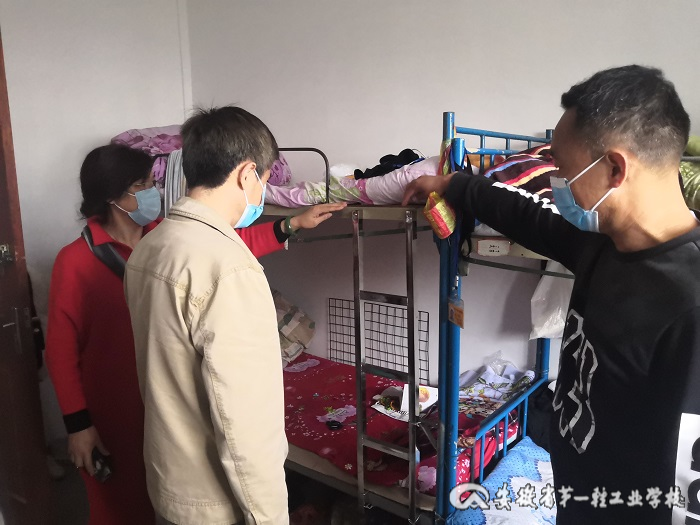 IMG_20200509_152555.jpg IMG_20200509_152555.jpg