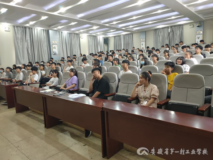 Cache_5e33e8ed7f00e52e..jpg Cache_5e33e8ed7f00e52e..jpg