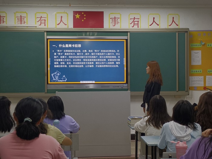 -652e41b9669f1cb4.jpg -652e41b9669f1cb4.jpg