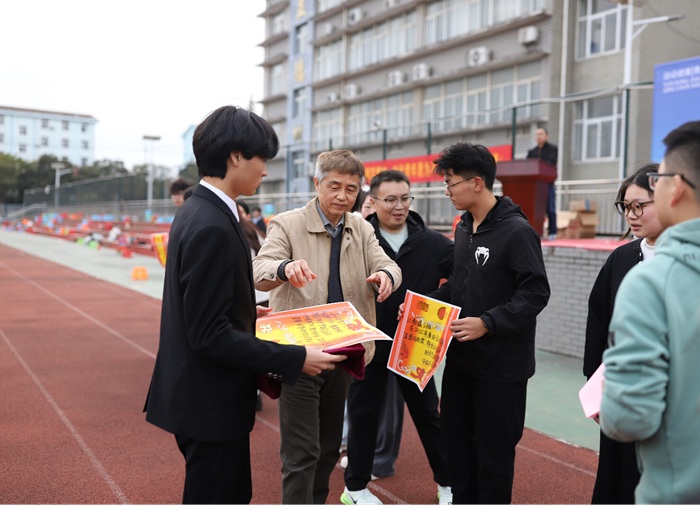 7E76B328576D7BFDD4F0AF0727A917B8.jpeg 7E76B328576D7BFDD4F0AF0727A917B8.jpeg