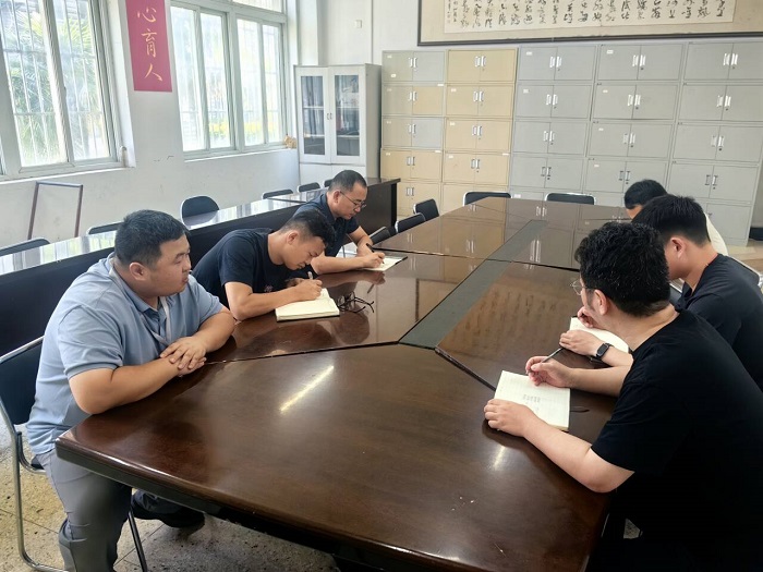 e3bb5bc74becd5e8.jpg e3bb5bc74becd5e8.jpg